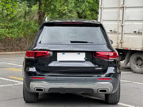 Mercedes-Benz GLB 2022