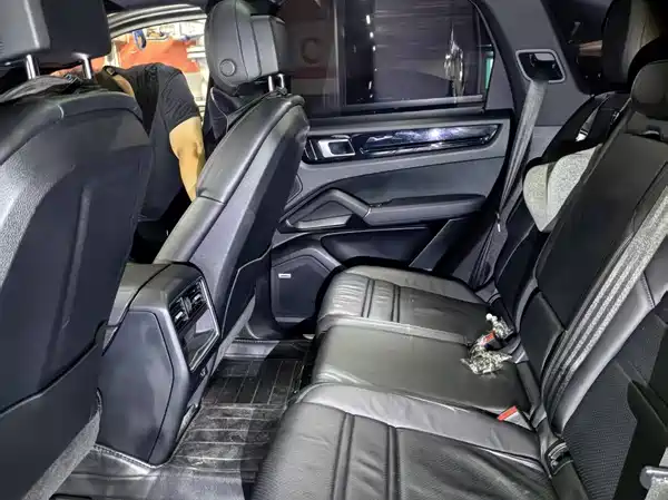 Porsche Cayenne New Energy 2019
