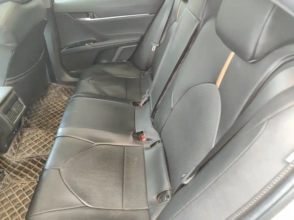 Toyota Camry 2021 — фото 15