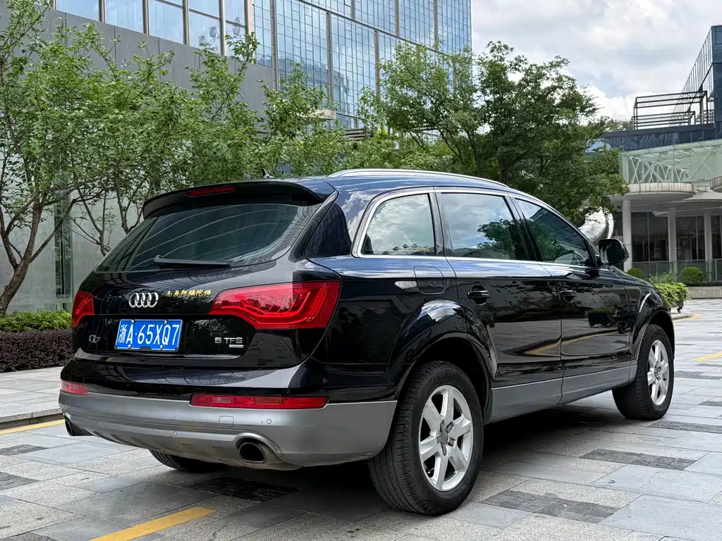 Audi Q7 2013