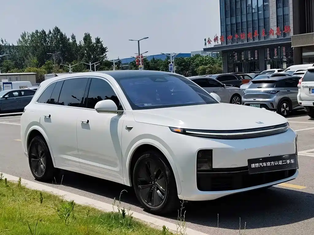 Li Auto Li L7 2024