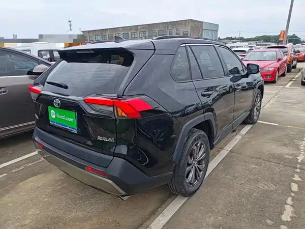 Toyota RAV4 2024