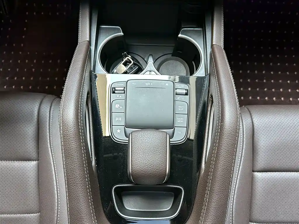 Mercedes-Benz GLE 2022 — фото 15