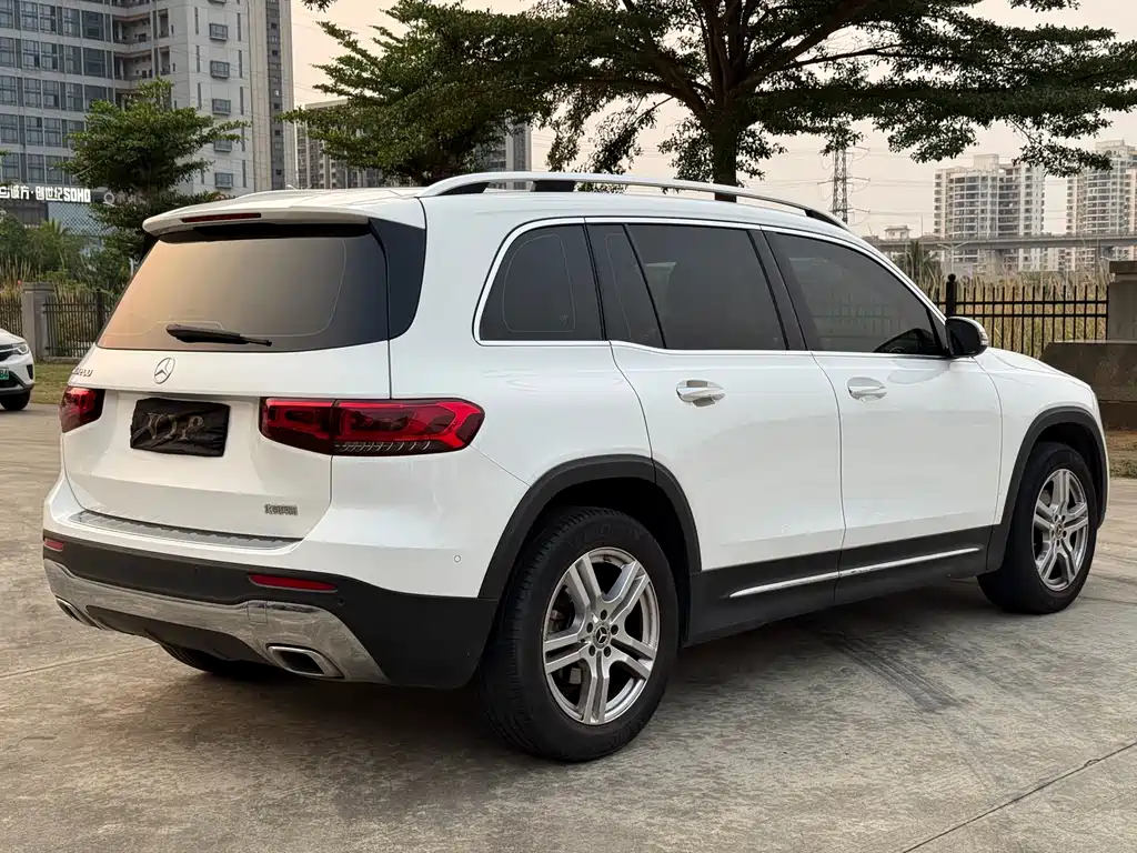 Mercedes-Benz GLB 2020 — фото 16