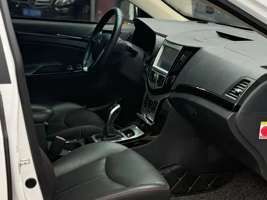 BYD e5 2016