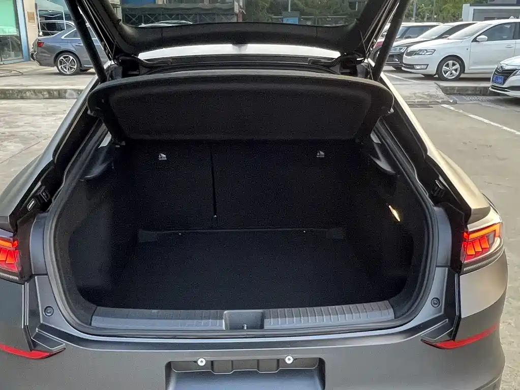 Volkswagen Lamando 2023
