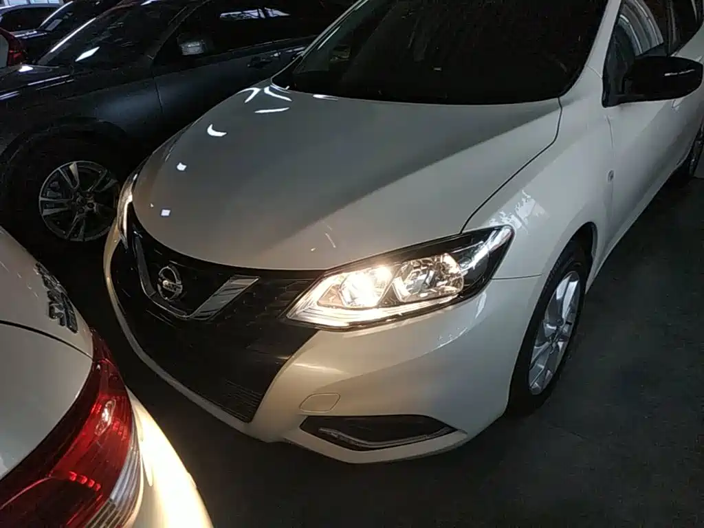 Nissan Tiida 2022
