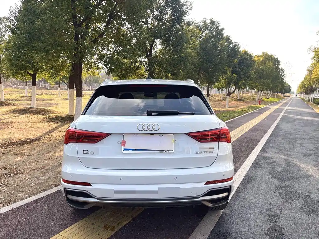 Audi Q3 2022