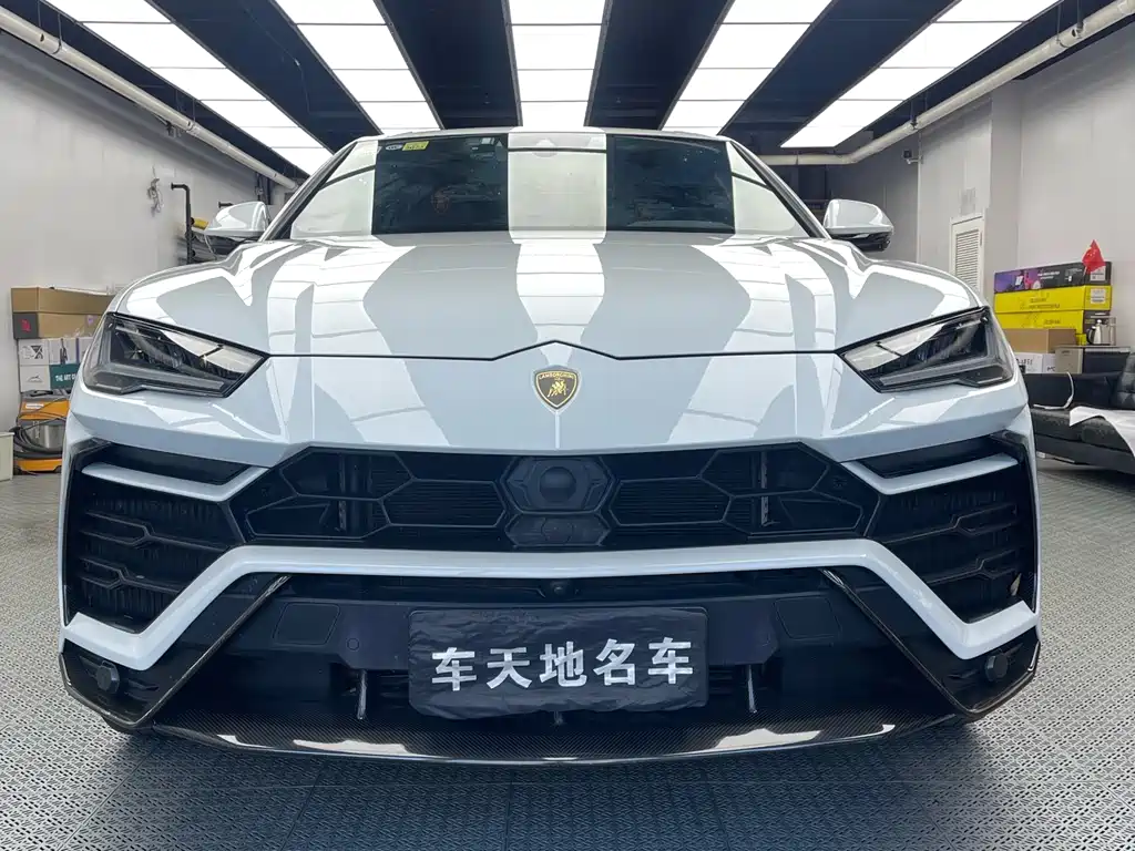 Lamborghini Urus 2021 — фото 3