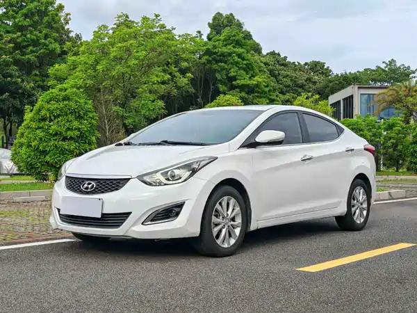 Hyundai Elantra Langdong 2016