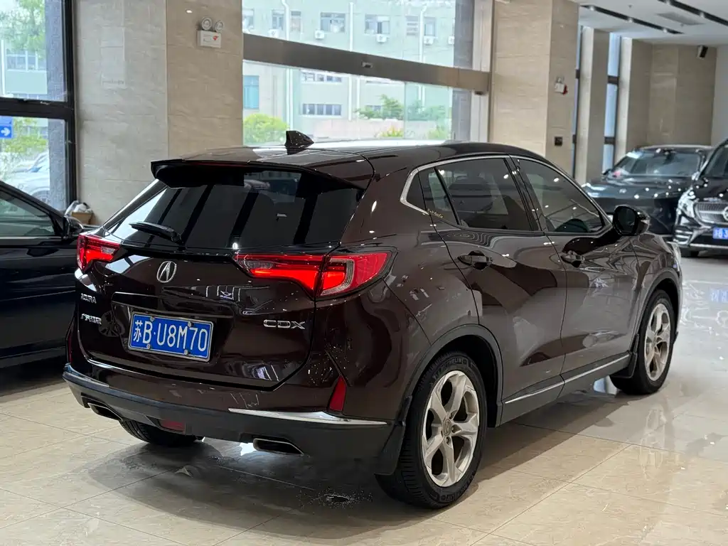 Acura CDX 2017 — фото 18