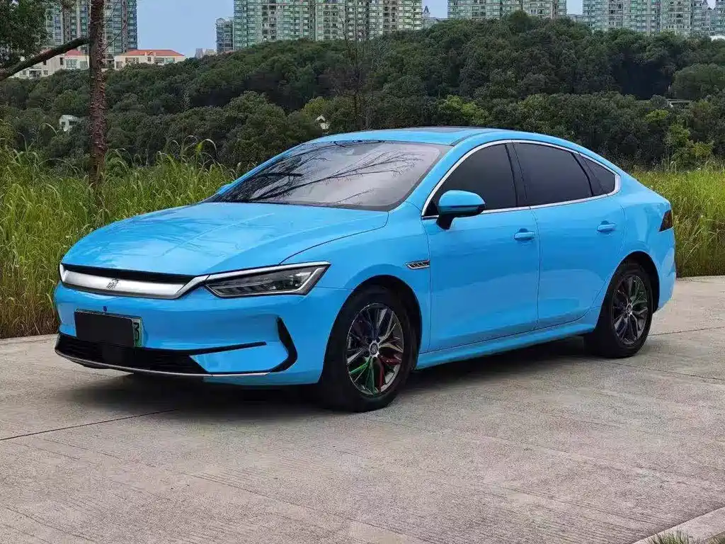 BYD Qin PLUS 2021 — фото 1