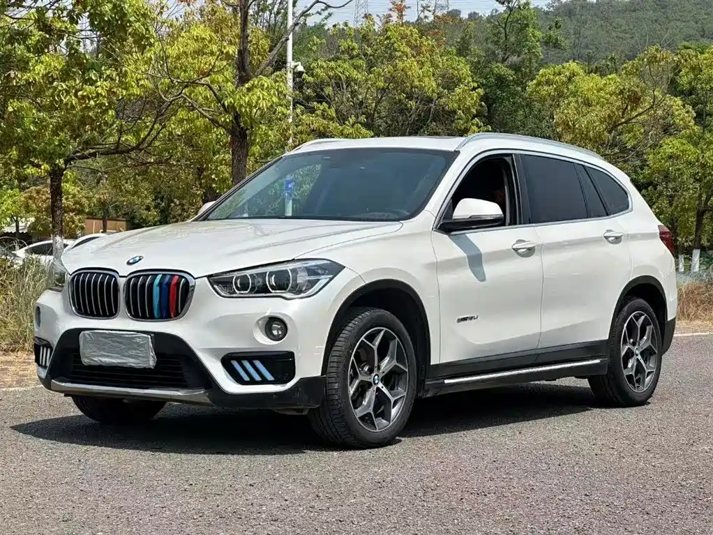 BMW X1 2018 — фото 3