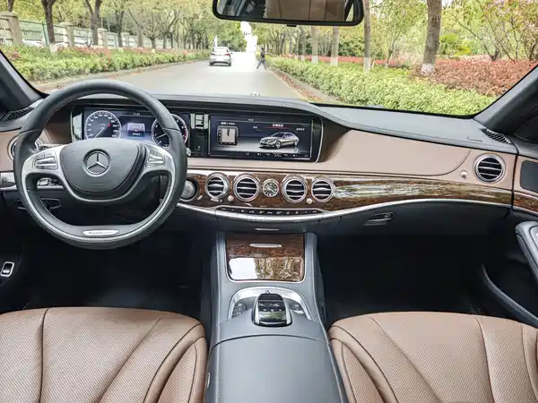 Mercedes-Benz S-Class 2014