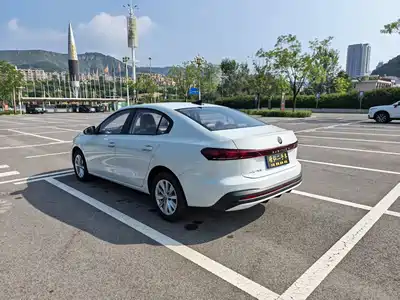 Volkswagen Sagitar 2026