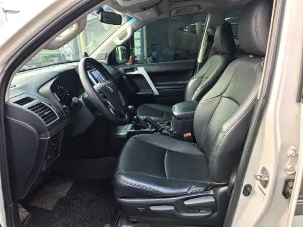 Toyota Prado 2019
