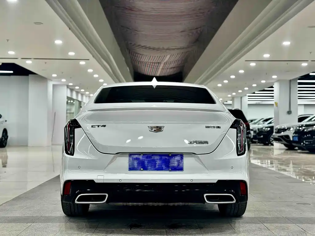 Cadillac CT4 2021 — фото 5