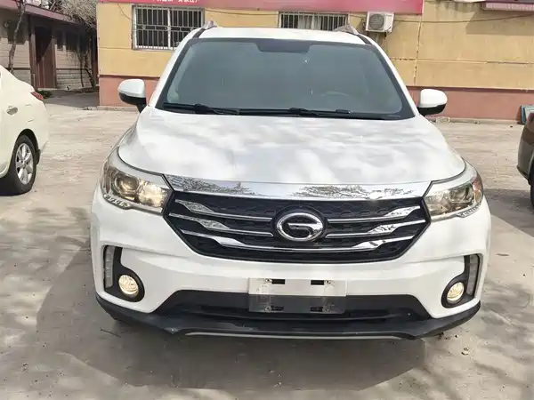 GAC Trumpchi GS4 2017