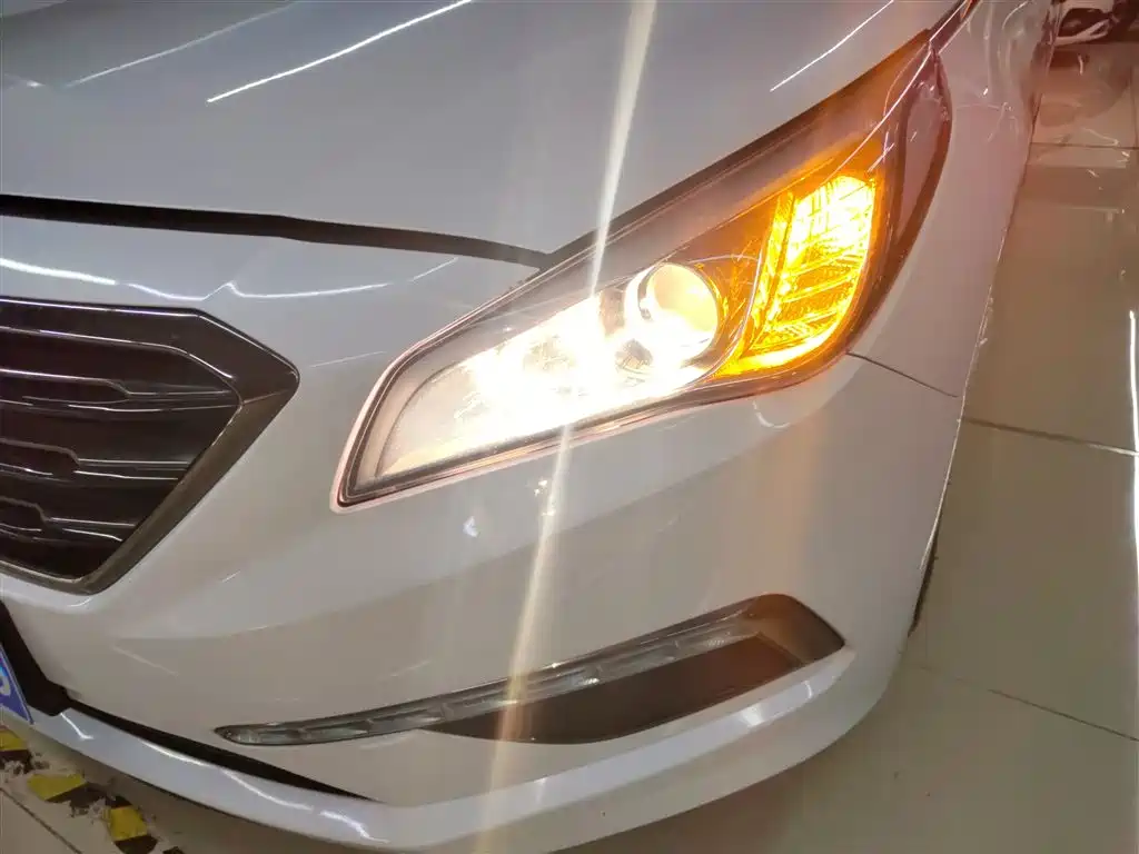 Hyundai Sonata 2016 — фото 24