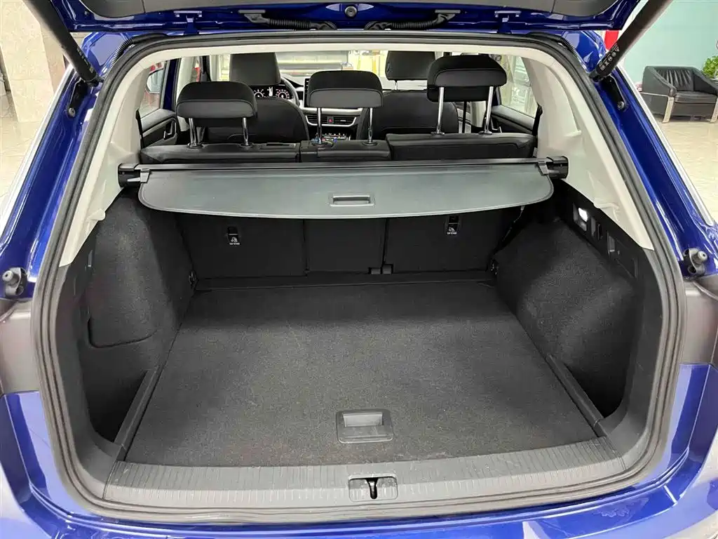 Volkswagen Tayron PHEV 2023 — фото 16