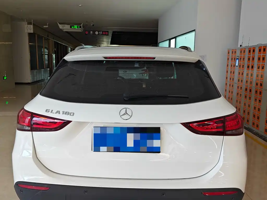 Mercedes-Benz GLA 2021 — фото 11