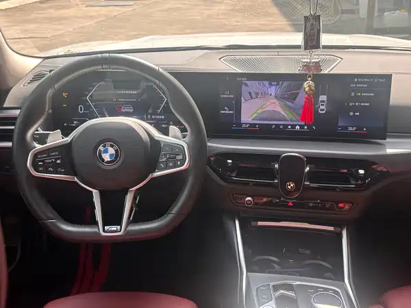BMW 3 Series 2024