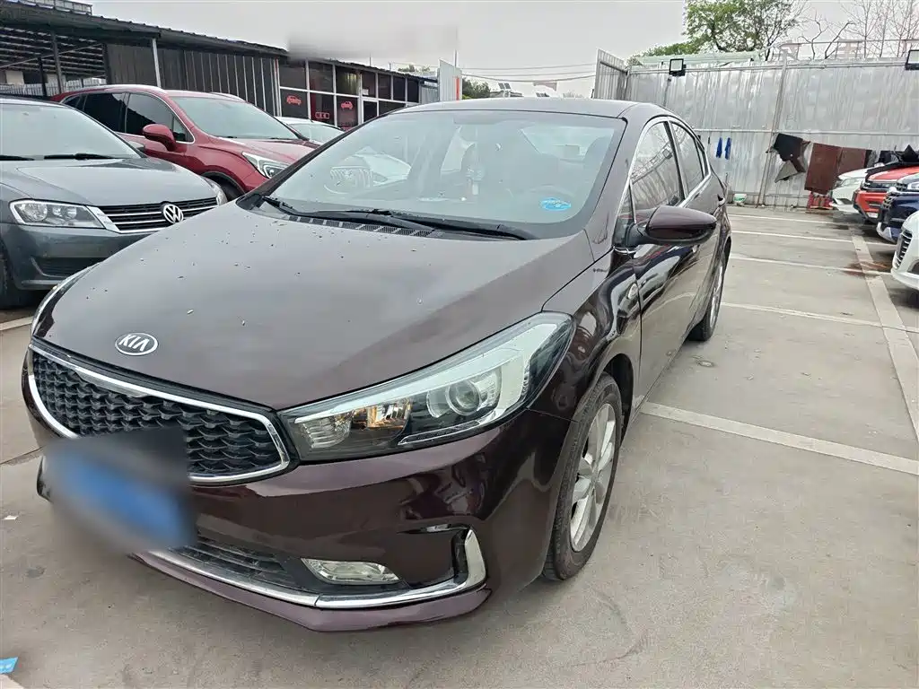 Kia K3 2017 — фото 1
