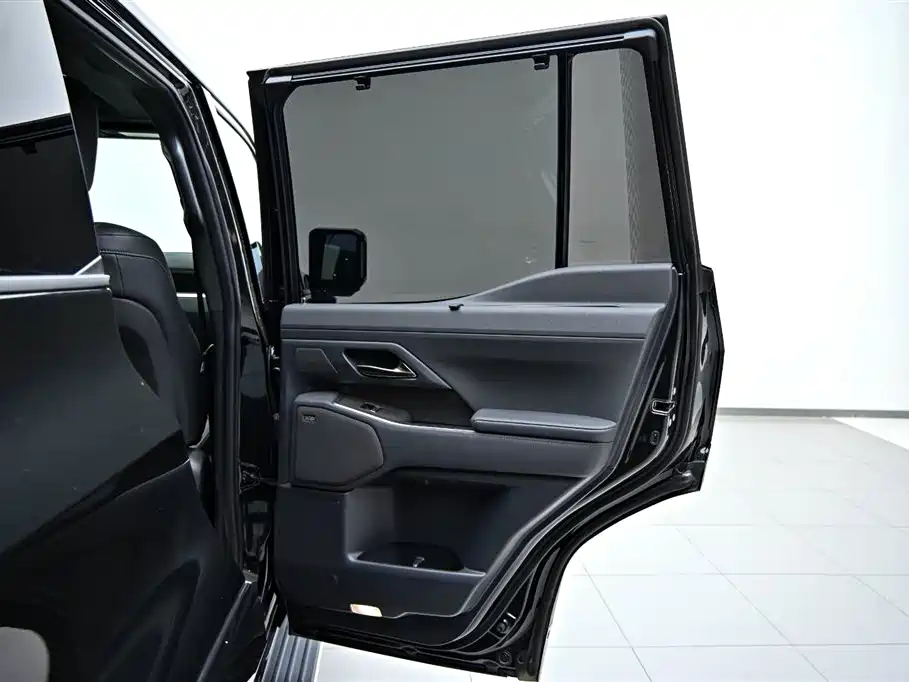 Lexus GX 2025 — фото 21
