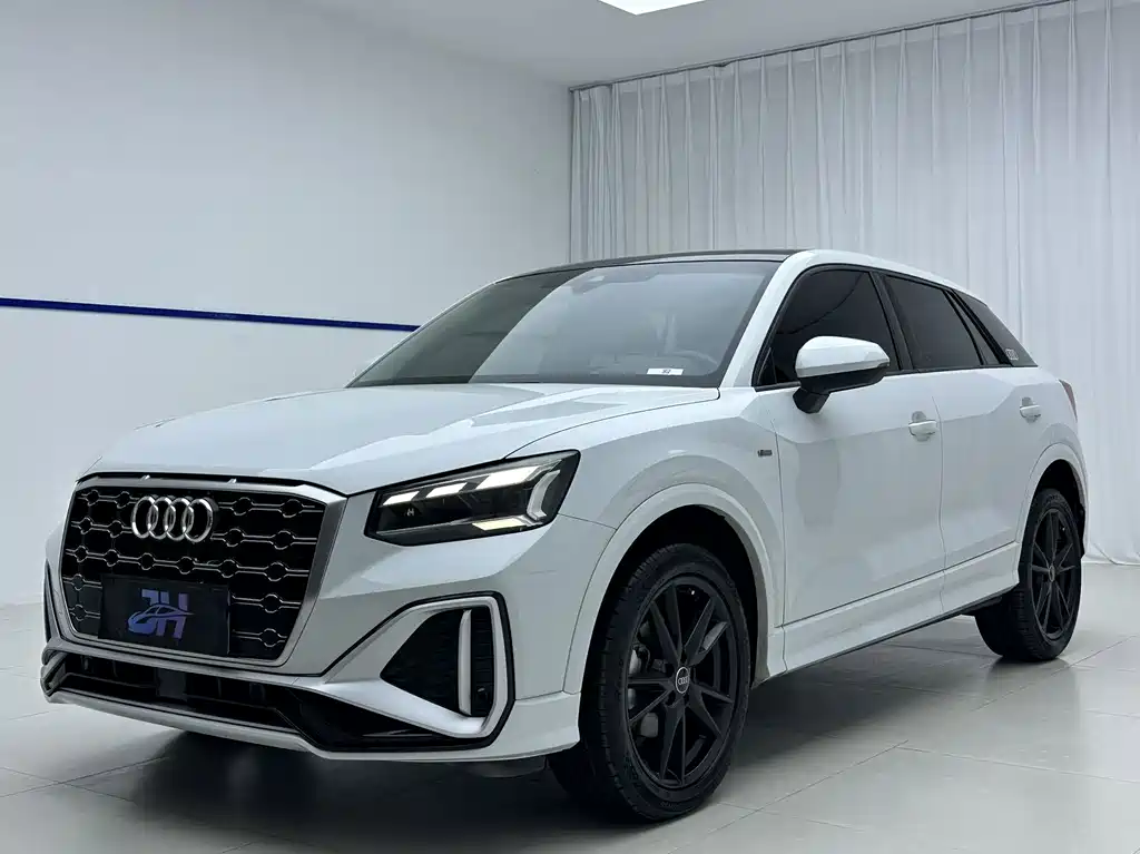 Audi Q2L 2022