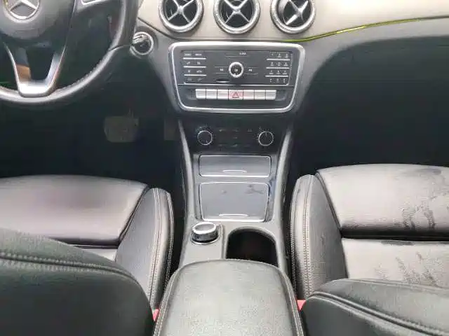 Mercedes-Benz CLA 2018 — фото 9