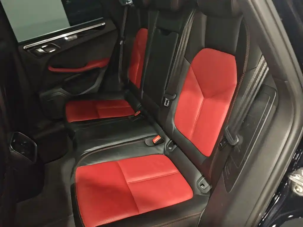 Porsche Macan 2015 — фото 13