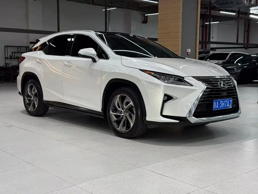Lexus RX 2018