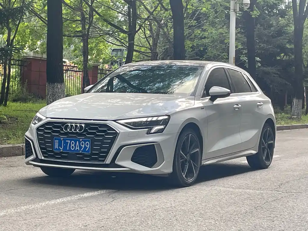 Audi A3 2023 — фото 3