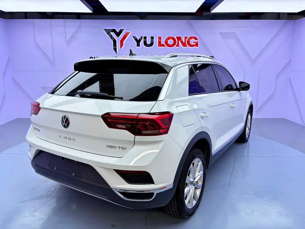 Volkswagen T-Roc 2022 — фото 6