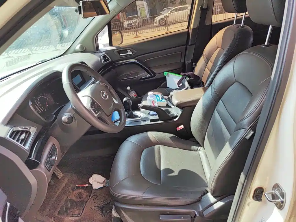 GAC Trumpchi GS4 2016 — фото 16