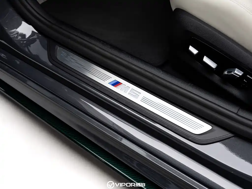 BMW M5 2021 — фото 15