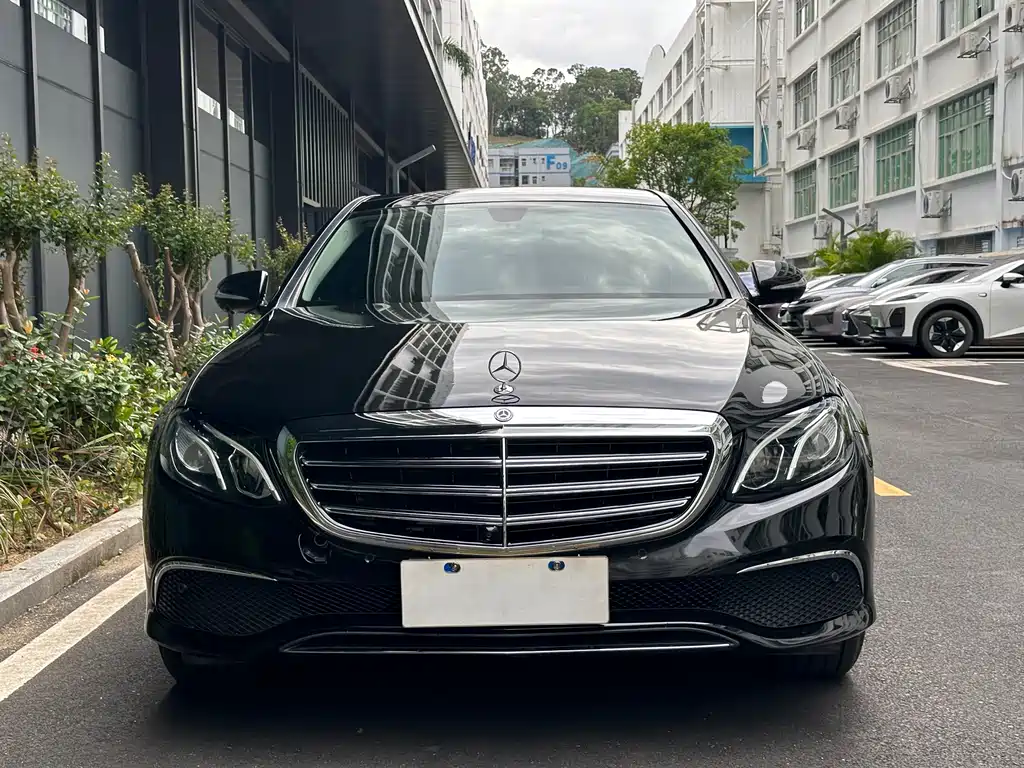 Mercedes-Benz E-Class 2019 — фото 2