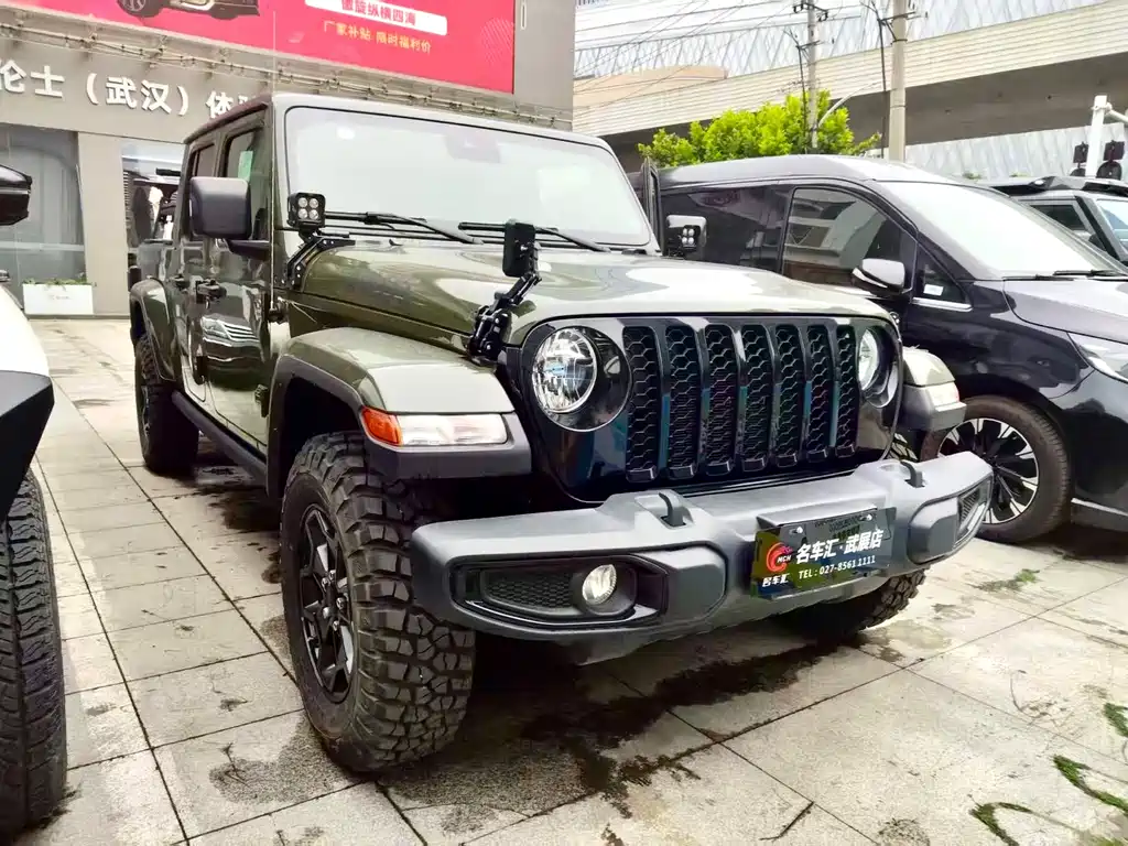 Jeep Gladiator — фото 2