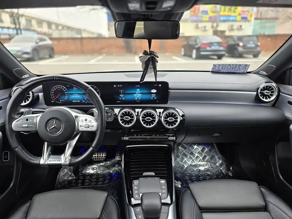 Mercedes-Benz A-Class AMG 2021 — фото 10
