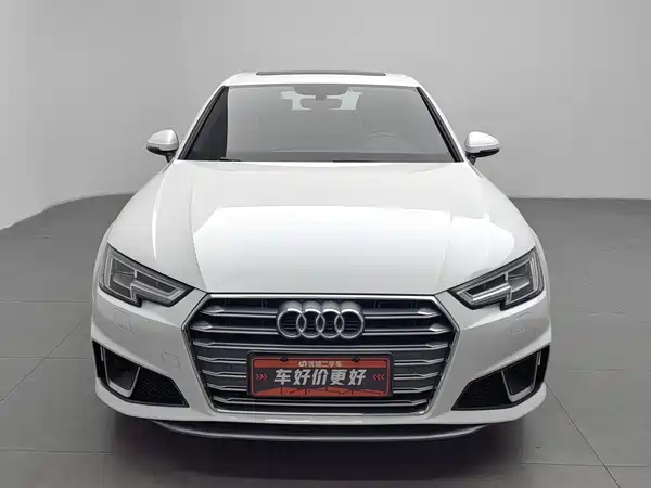 Audi A4L 2019