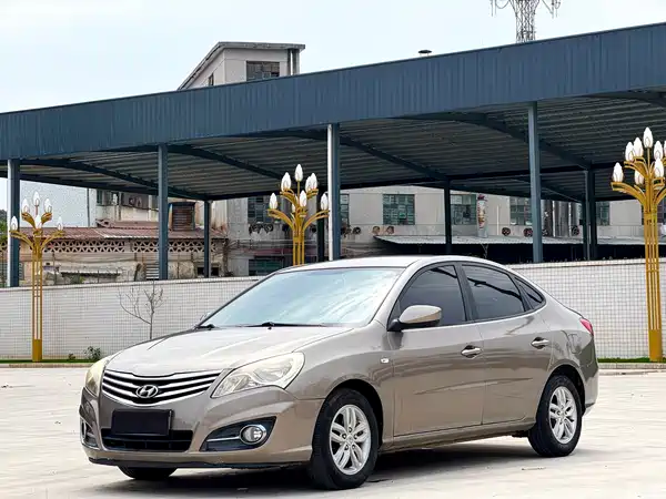 Hyundai Yuedong 2011