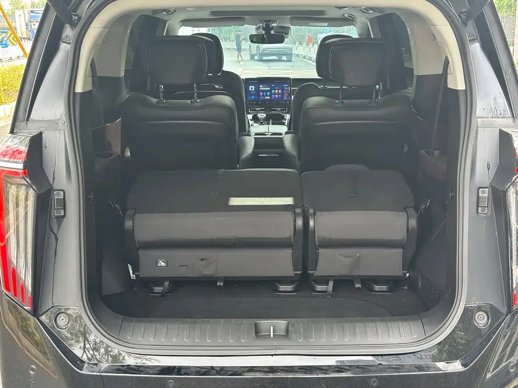 GAC Trumpchi M8 2023 — фото 15