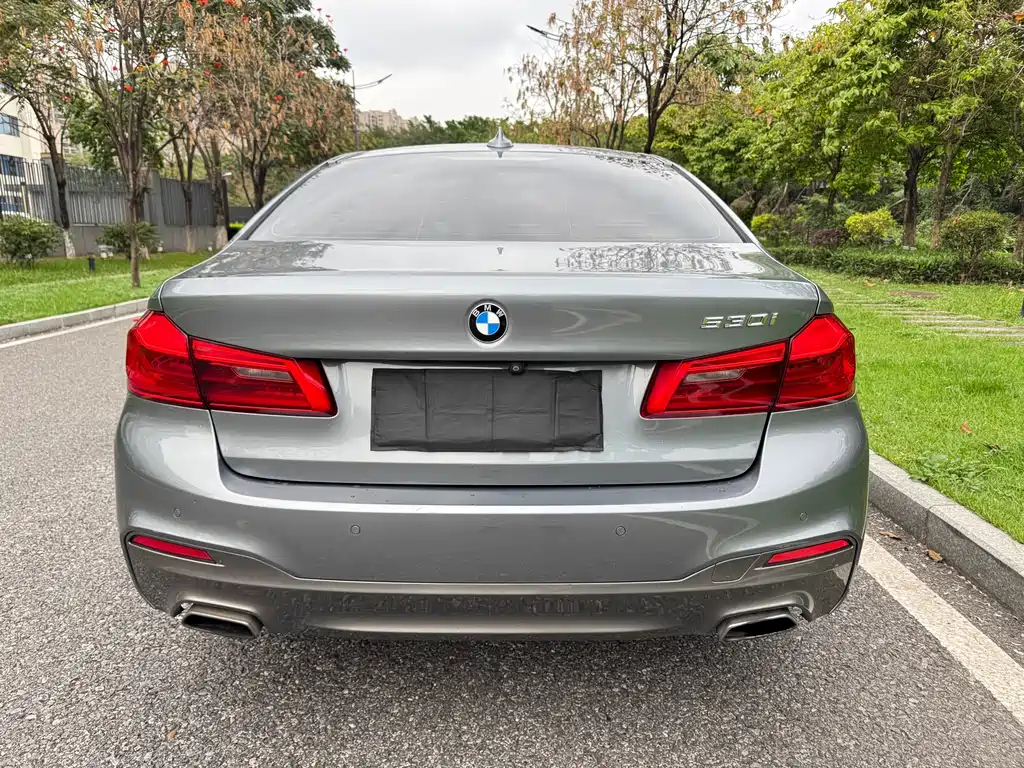 BMW 5 Series 2019 — фото 5