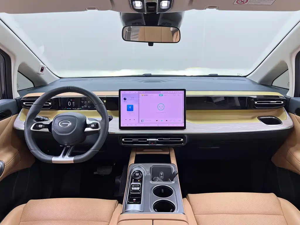 GAC Motor E8 PHEV 2023 — фото 23
