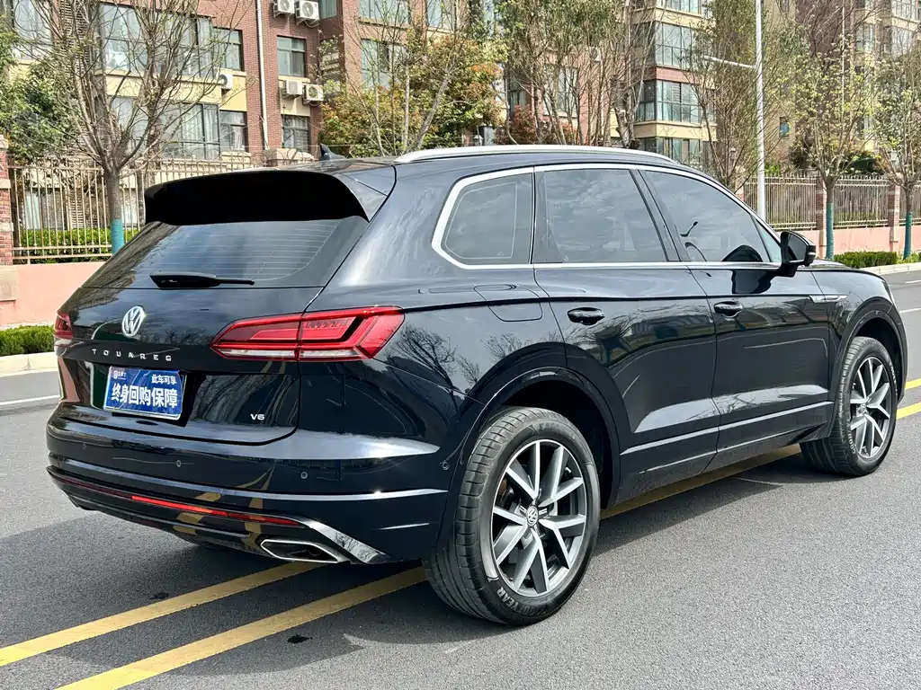 Volkswagen Touareg 2020 — фото 8