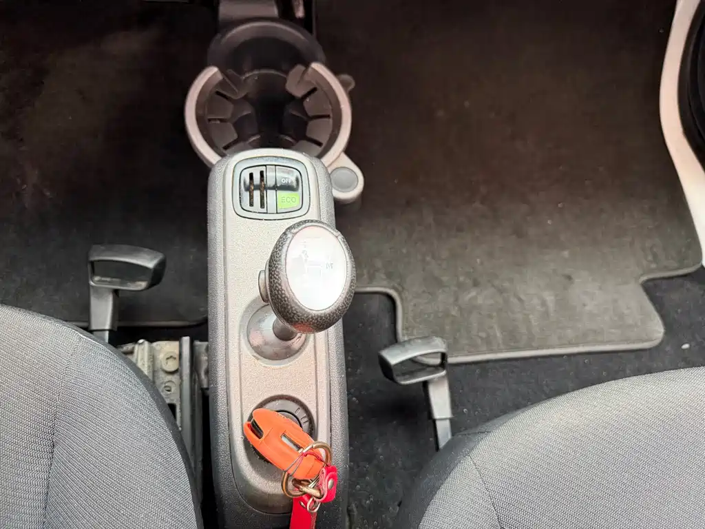 smart fortwo 2014 — фото 12