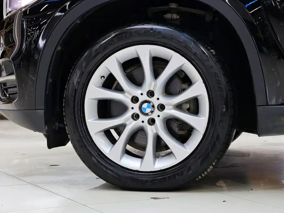BMW X5 2015 — фото 11