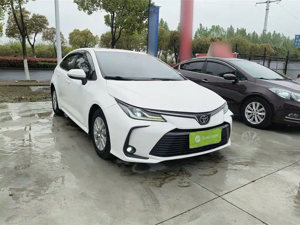 Toyota Corolla 2022 — фото 4