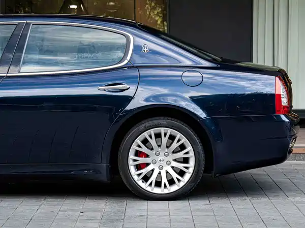 Maserati Quattroporte 2010