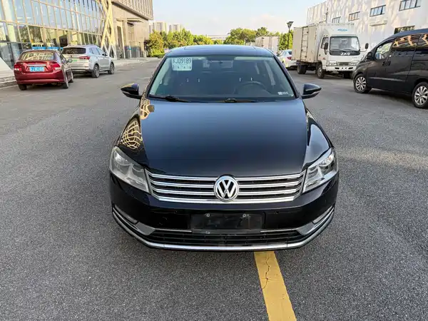 Volkswagen Magotan 2016